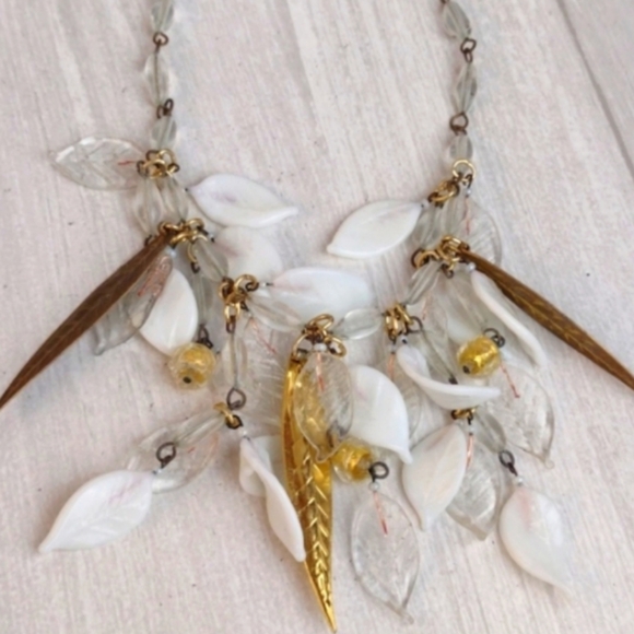 Heavenly Fringe Jewelry - Golden Leaves Beaded & White Leafed Heavenly Fringe Gold Tone Necklace